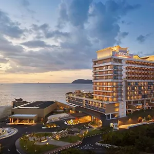 Parkroyal Langkawi パンタイ・サナング